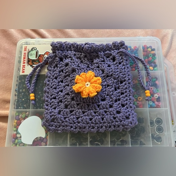 Crocheted Drawstring Flower Pouch 🌸 - Picture 2 of 6